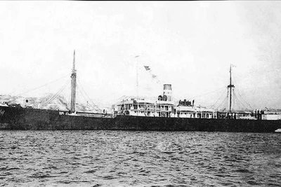 Ngày 5/6/1911, từ Bến Nhà Rồng - cảng Sài Gòn, người thanh niên yêu nước Nguyễn Tất Thành rời Tổ quốc, ra đi trên con tàu Amiral Latouche Tréville để thực hiện hoài bão giải phóng nước nhà khỏi ách nô lệ của thực dân, đế quốc. (Ảnh: Tư liệu TTXVN)