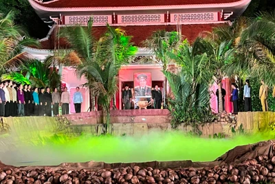 Chương trình nghệ thuật tái hiện cuộc đời và sự nghiệp của Nữ tướng Nguyễn Thị Định.