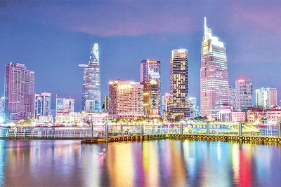 Quận 1 có nhiều tiềm năng, lợi thế để phát triển mô hình kinh tế đêm, tạo điểm nhấn và góp phần phát triển kinh tế-xã hội của thành phố.