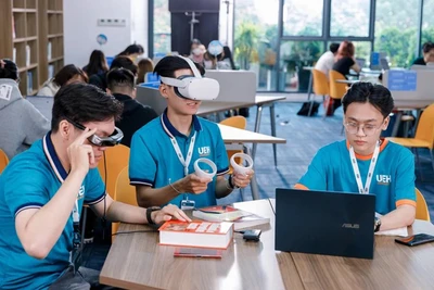 Đại học Kinh tế Thành phố Hồ Chí Minh đào tạo đa ngành, đa lĩnh vực, đáp ứng những xu thế mới của thời đại.