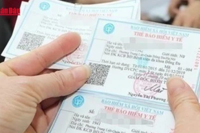 [Video] Hưng Yên dừng in thẻ bảo hiểm y tế bản giấy
