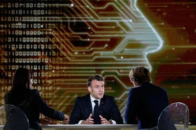 Tổng thống Emmanuel Macron hy vọng rằng nước Pháp sẽ nắm bắt được "kỷ nguyên tiến bộ mới" này. (Ảnh: REUTERS)