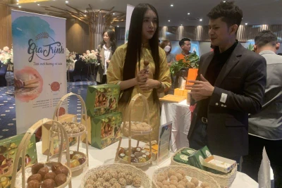 Sản phẩm OCOP quận Hoàn Kiếm tại buổi ký kết hợp tác.