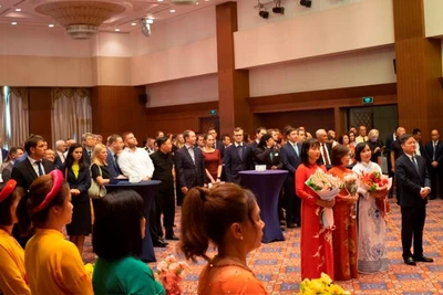 Đại diện chính quyền sở tại và bạn bè quốc tế tham dự lễ kỷ niệm 78 năm Quốc khánh Việt Nam tại thành phố Vladivostok.