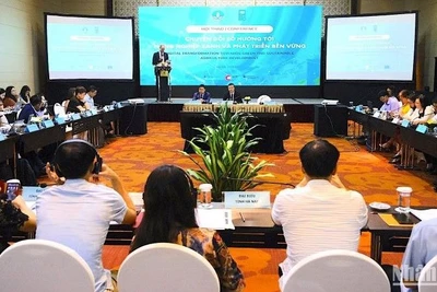 Hội thảo “Chuyển đổi số hướng tới nông nghiệp xanh và phát triển bền vững”.