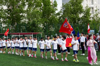 Giải đấu năm nay quy tụ 16 đội bóng với tổng cộng hơn 500 cầu thủ, huấn luyện viên và lãnh đội.