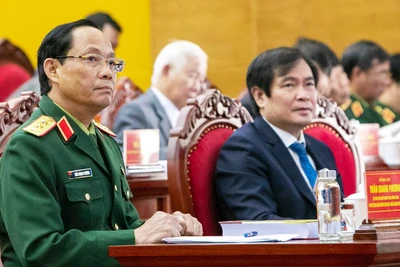 Thượng tướng Trần Quang Phương, Phó Chủ tịch Quốc hội dự Hội thảo.