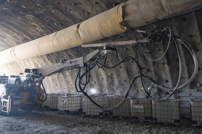 Tập đoàn Đèo Cả thi công công trình hầm Thung Thi trên cao tốc Mai Sơn-quốc lộ 45.