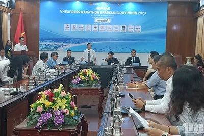 Quang cảnh buổi họp báo.