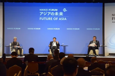 Một phiên thảo luận tại Hội nghị Tương lai châu Á lần thứ 30. (Ảnh: Nguyễn Tuyến/TTXVN)