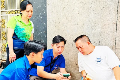 Hướng dẫn người dân cách thức cài đặt ứng dụng “Công dân số Thành phố Hồ Chí Minh”.