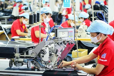 Tổng công ty May 10 là một trong những doanh nghiệp tích cực áp dụng các mô hình xanh vào sản xuất. Ảnh: KHẮC KIÊN