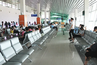 Sảnh chờ lên tàu bay Cảng Hàng không Phú Quốc.