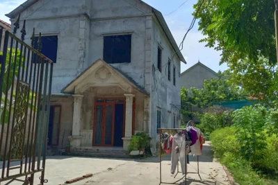 Một ngôi nhà xây dựng trên đất nông nghiệp tại tổ dân phố Kiền Sơn, thị trấn Đạo Đức, huyện Bình Xuyên (Vĩnh Phúc).