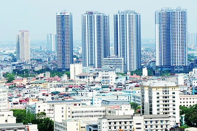 Một góc đô thị Hà Nội. Ảnh: SONG ANH