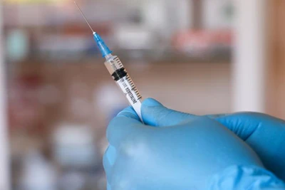 Vaccine phòng ung thư đang trong quá trình thử nghiệm lâm sàng. (Ảnh TASS)