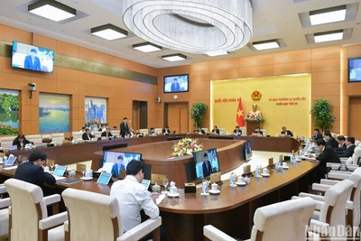 Quang cảnh phiên họp chiều 22/2. (Ảnh: DUY LINH)