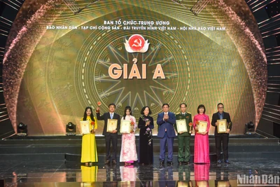 [Ảnh] Lễ trao Giải Báo chí toàn quốc về xây dựng Đảng lần thứ VIII - năm 2023