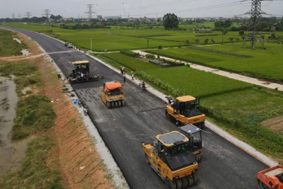 Đường Vành đai 4 - Vùng Thủ đô đang được đẩy nhanh tiến độ thi công.