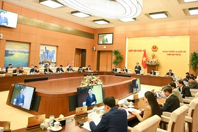 Quang cảnh Phiên họp thứ 22 của Ủy ban Thường vụ Quốc hội ngày 10/4. (Ảnh: DUY LINH)