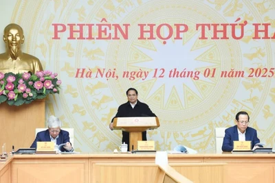 Thủ tướng Phạm Minh Chính chủ trì Phiên họp thứ hai của Ban Chỉ đạo (Ảnh: TRẦN HẢI). 