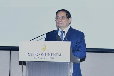 Thủ tướng Phạm Minh Chính phát biểu ý kiến tại Chương trình Gặp gỡ doanh nghiệp Việt Nam-Malaysia. (Ảnh: THANH GIANG)