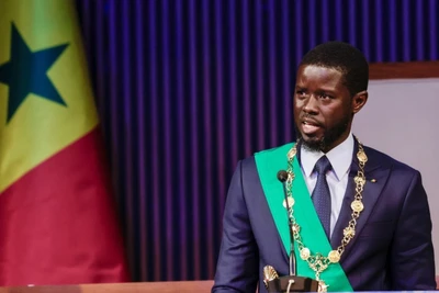 Tổng thống đắc cử của Senegal Bassirou Diomaye Faye phát biểu sau khi tuyên thệ nhậm chức, Dakar, Senegal, ngày 2/4/2024. (Ảnh: Reuters) 
