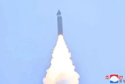 Một vụ phóng tên lửa của Triều Tiên. (Ảnh: KCNA)