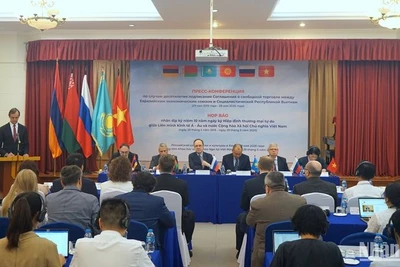 Quang cảnh họp báo. (Ảnh: TRUNG HƯNG) 