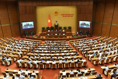 Quang cảnh phiên thảo luận của Quốc hội về Chương trình mục tiêu quốc gia phát triển kinh tế-xã hội vùng đồng bào dân tộc thiểu số và miền núi, sáng 17/6. (Ảnh: ĐĂNG KHOA)