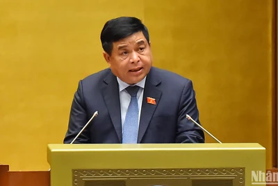 Bộ trưởng Kế hoạch và Đầu tư Nguyễn Chí Dũng. (Ảnh: THỦY NGUYÊN)