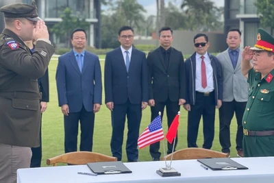 Lễ trao trả hài cốt quân nhân Hoa Kỳ mất tích trong chiến tranh ở Việt Nam (MIA) lần thứ 168. 