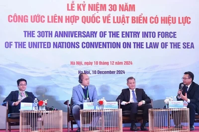 Quang cảnh tọa đàm. (Ảnh: dangcongsan.vn) 