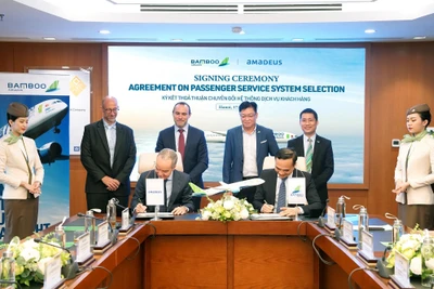 Quang cảnh lễ ký kết