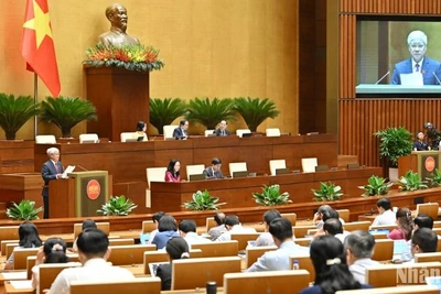 Quang cảnh phiên họp. (Ảnh: THỦY NGUYÊN)