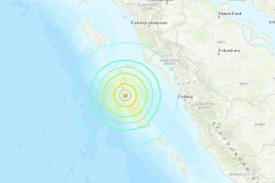 Cơ quan Khảo sát địa chất Mỹ (USGS) cho biết chấn tâm cách thị trấn Teluk Dalam 170,4km về phía đông nam, độ sâu chấn tiêu 15 km dưới biển. (Ảnh: USGS)