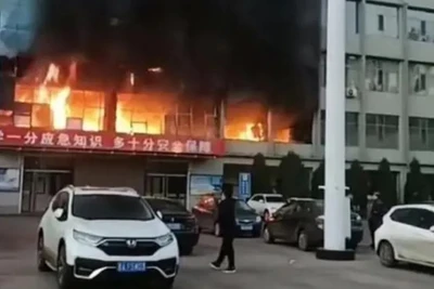 Hiện trường vụ cháy. (Ảnh: baidu.com)