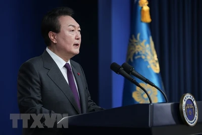 Tổng thống Hàn Quốc Yoon Suk Yeol trong bài phát biểu chúc mừng năm mới, tại Seoul, ngày 1/1/2023. (Ảnh: Yonhap/TTXVN)