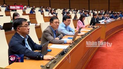 Thông qua Luật sửa đổi, bổ sung một số điều của Luật Bảo hiểm y tế