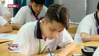 TP Hồ Chí Minh: Hỗ trợ miễn học phí cho học sinh Trung học cơ sở