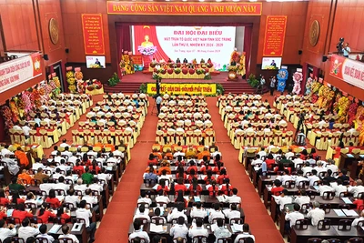 300 đại biểu và lãnh đạo Trung ương, địa phương về dự Đại hội đại biểu Mặt trận Tổ quốc Việt Nam tỉnh Sóc Trăng.