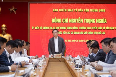 Trưởng Ban Tuyên giáo và Dân vận Trung ương Nguyễn Trọng Nghĩa chủ trì buổi làm việc với các cơ quan báo chí chính trị chủ lực.
