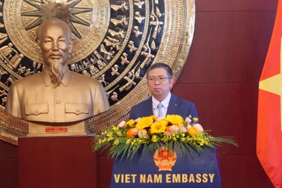 Đại sứ Phạm Thanh Bình phát biểu tại buổi gặp gỡ báo chí Việt Nam-Trung Quốc 2025.