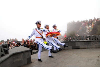 Nghiêm trang trong mọi nghi thức của Lễ chào cờ.