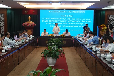 Quang cảnh buổi tọa đàm.