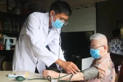 [Video] Mở rộng quyền lợi BHYT: Được chi trả khi khám chữa bệnh tại nhà từ 1/7