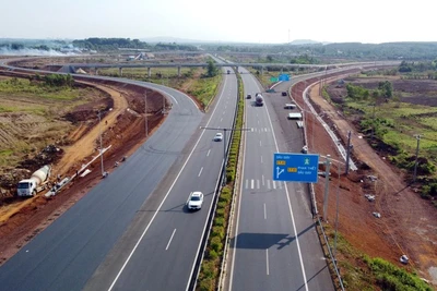 Hệ thống trạm dừng nghỉ trên cao tốc được hoàn thiện giúp chủ phương tiện được lưu thông an toàn (Ảnh minh họa).