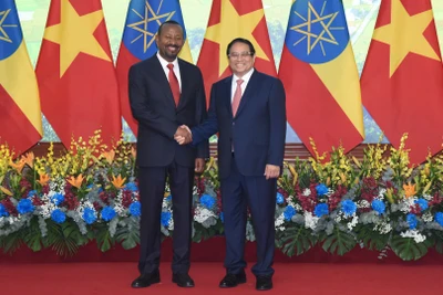 Thủ tướng Phạm Minh Chính và Thủ tướng nước Cộng hòa Dân chủ Liên bang Ethiopia Abiy Ahmed Ali.