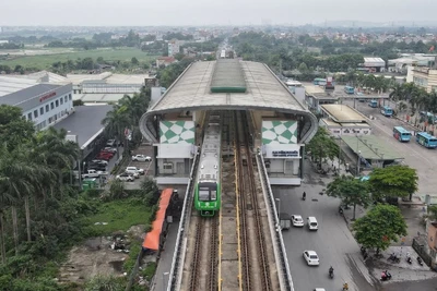 Hà Nội ưu tiên đầu tư cho hệ thống giao thông công cộng phát thải thấp.