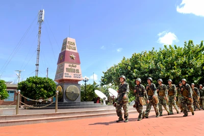 Bộ đội đảo Trường Sa, thị trấn Trường Sa, huyện Trường Sa, Khánh Hòa tuần tra bảo vệ đảo. (Ảnh THANH GIANG)